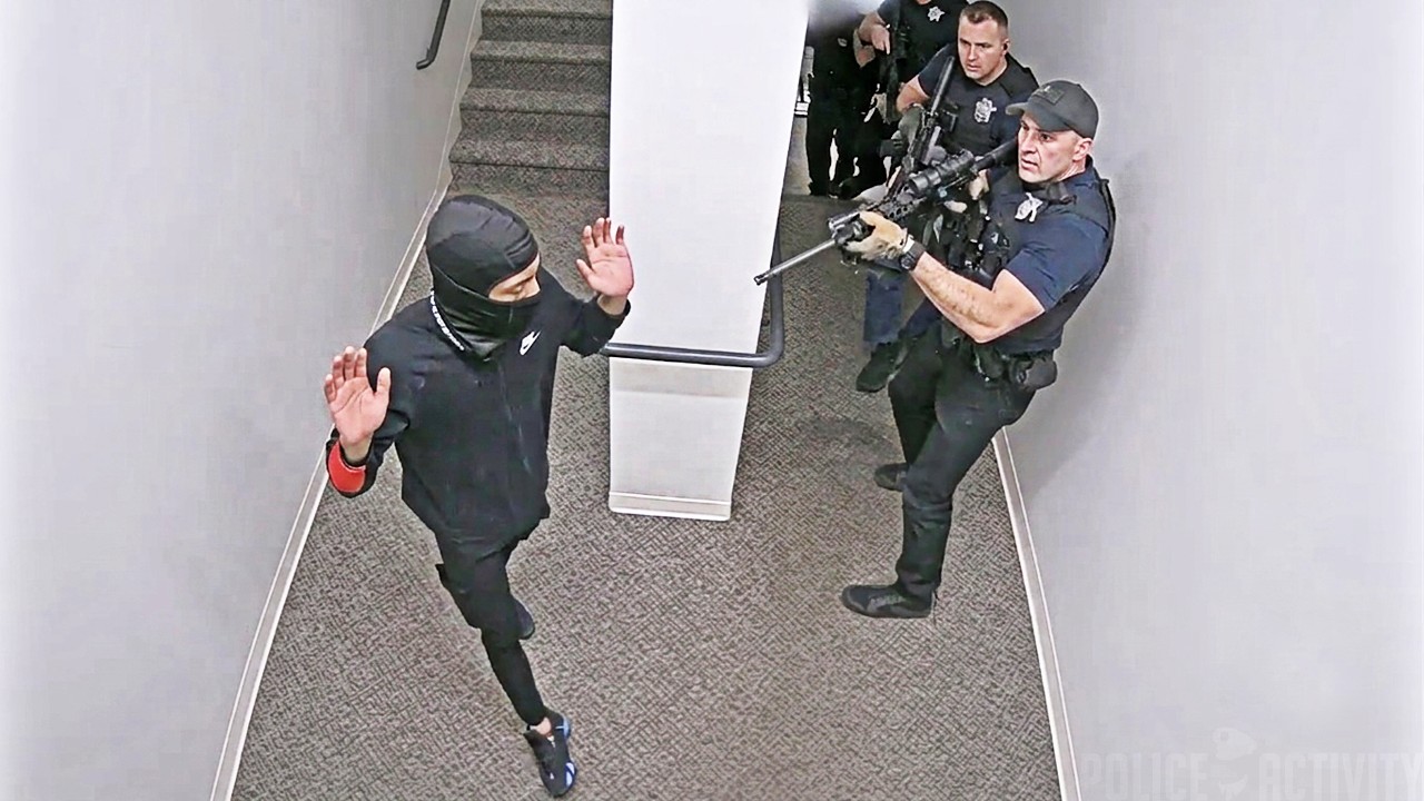 Thumbnail for Milwaukee Police Shoot Suspect Armed With AR-Style Pistol