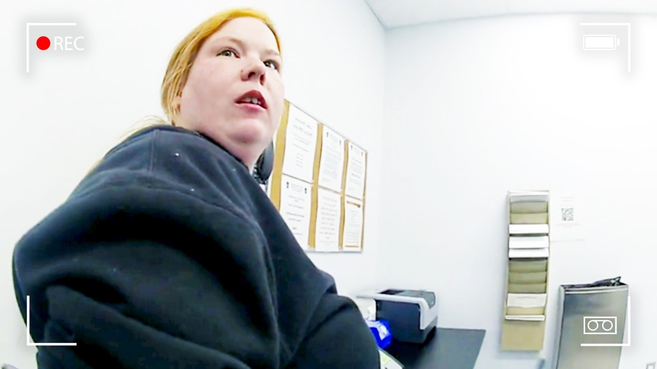 Thumbnail for Mom Realizes Cops Found Her Sick Photos of 4-Year-Old