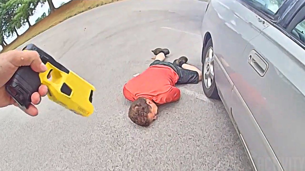 Thumbnail for Bodycam Shows Kentucky State Trooper Tasing and Macing Man on the Ground