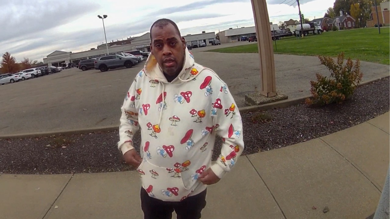 Thumbnail for Bank Robber's Plan Falls Apart in Minutes