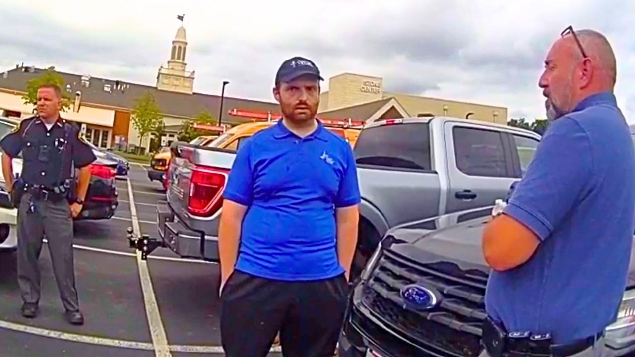 Thumbnail for Sick Predator Gets Arrested at His Workplace Because of Grandma