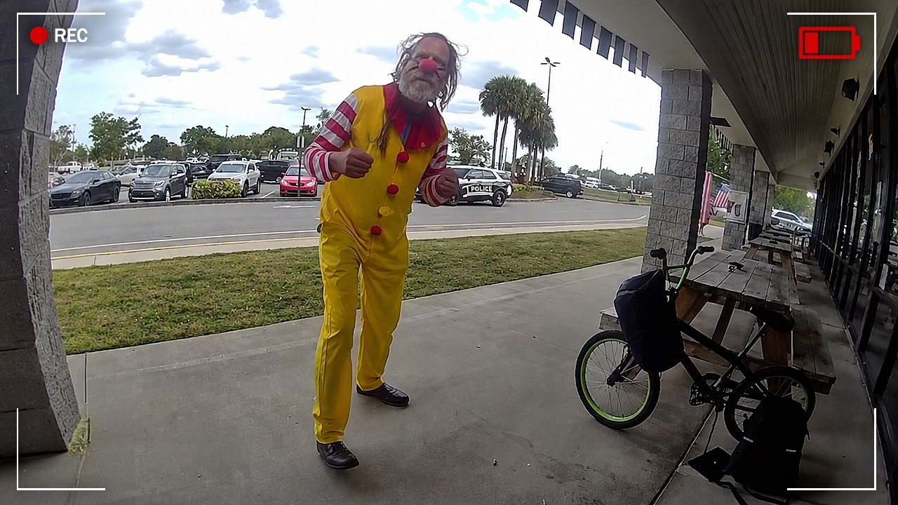 Thumbnail for Florida Clown Squares Up with Police: Cops