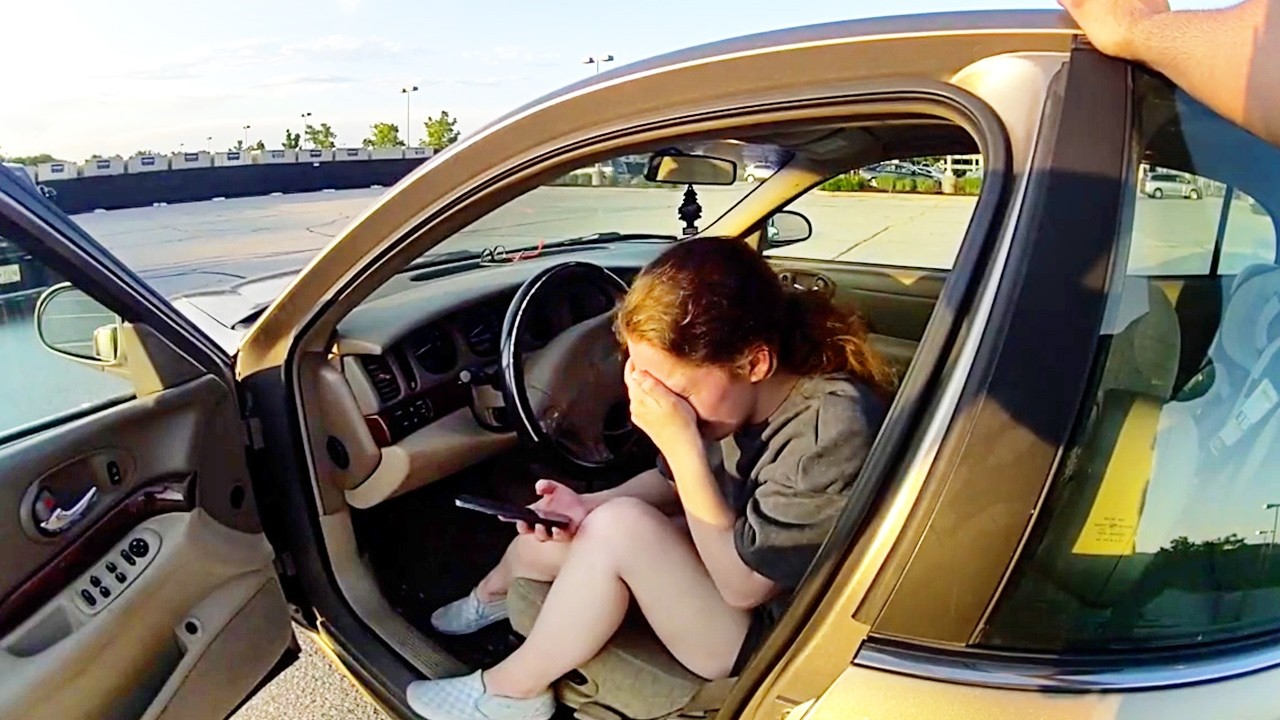 Thumbnail for Mom Gets So Drunk She Forgets Where She Left Her Child